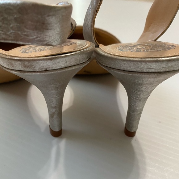 Vince Camuto Silver Snake Slingback Low High Heels - Picture 7 of 12